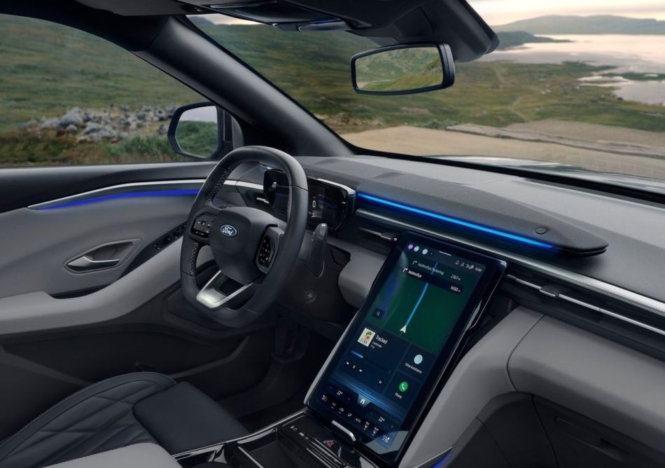 Apskats: jaunais elektriskais krosovers Ford Explorer EV