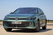 Jaunās paaudzes Volkswagen Passat Variant apskats foto 2