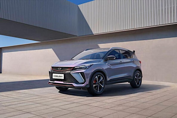 Apskats: atjauninātais kompaktais krosovers Geely Coolray