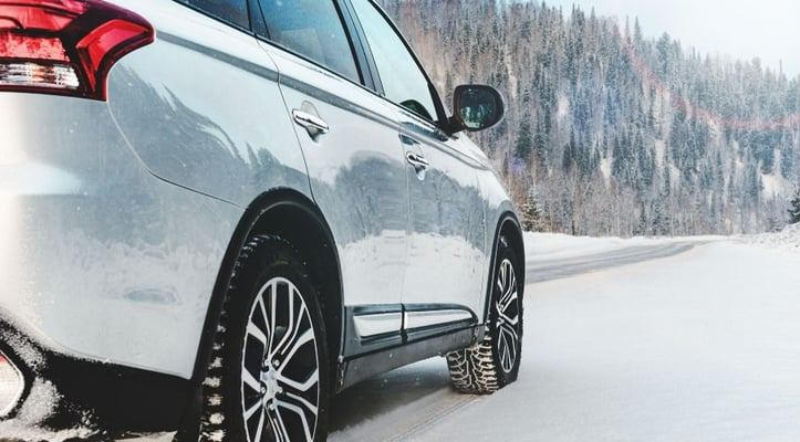 Kā ietaupīt degvielu ziemā: ieteikumi autovadītājiem