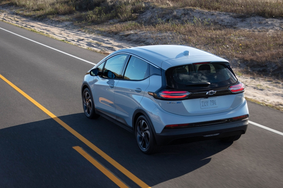 Apskats: atjauninātais elektriskais hečbeks Chevrolet Bolt EV