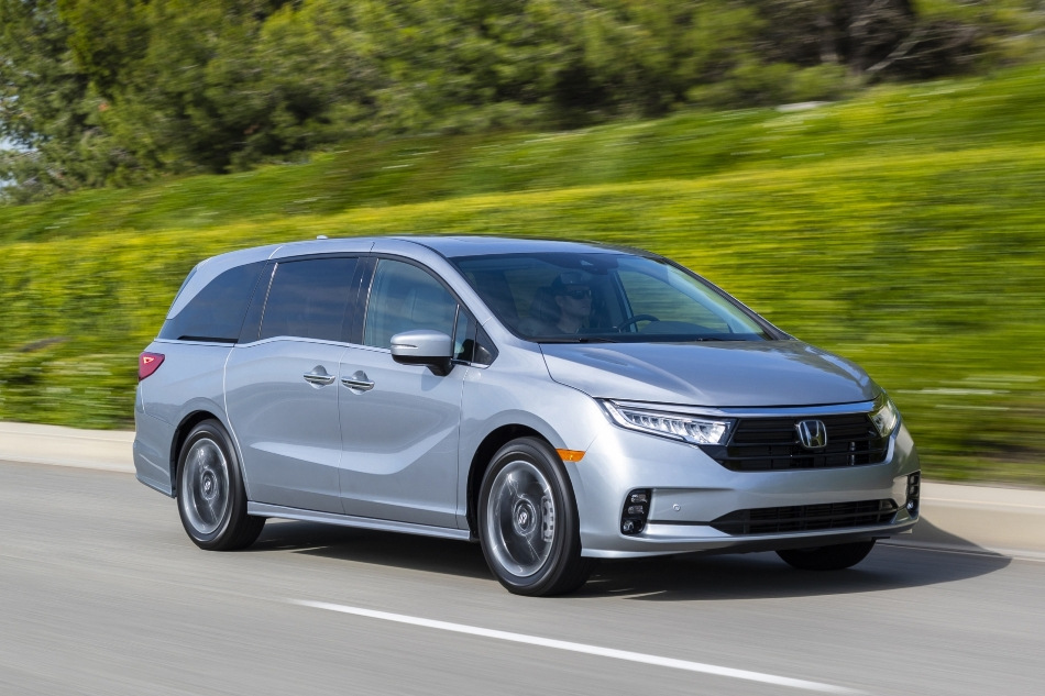 Honda Odyssey: ģimenes minivens ar unikālām īpašībām