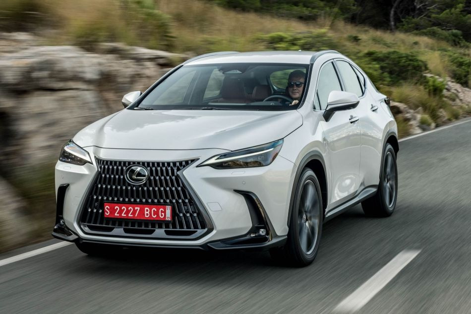 Apskats par otrās paaudzes Lexus NX krosoveru