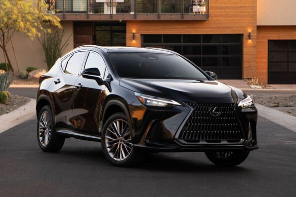 Apskats par otrās paaudzes Lexus NX krosoveru