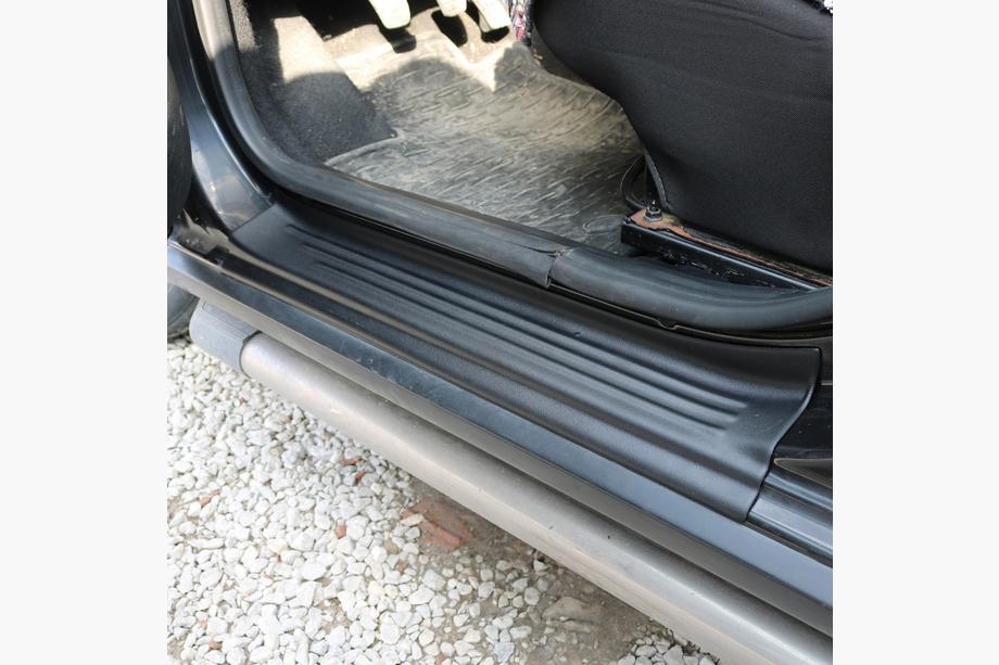 Renault Sandero 2013–2022 EuroCap durvju sliekšņu uzlikas (4 gab., ABS) Image