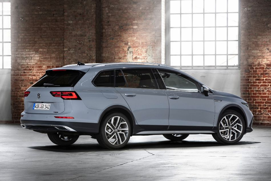 Volkswagen Golf Alltrack: elegances un praktiskuma apvienojums