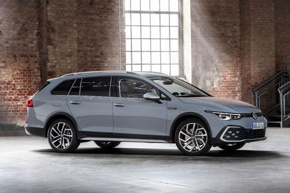 Volkswagen Golf Alltrack: elegances un praktiskuma apvienojums