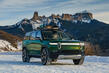 Elektriskā SUV Rivian R1S apskats foto 2