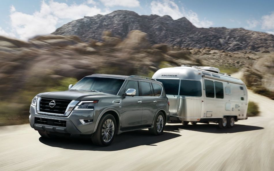 Atjauninātā 400 ZS apvidus auto Nissan Armada apskats