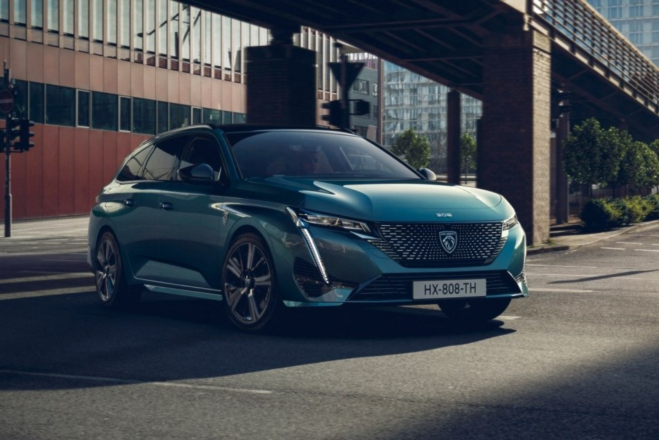 Peugeot 308 SW trešās paaudzes apskats