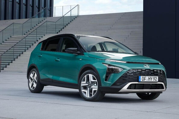 Apskats par kompakto pilsētas krosoveru Hyundai Bayon