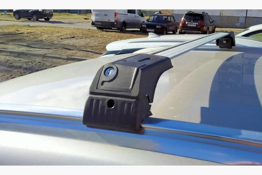 BMW X3 F25 2011–2018 Šķērssijas integrētajiem jumta reliņiem, slēdzamas ar atslēgu Skybar V2 (2 gab.) līdz 120 cm, melnas Foto 2