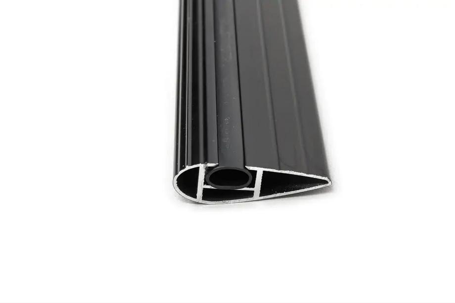 BMW X3 F25 2011–2018 Šķērssijas integrētajiem jumta reliņiem, slēdzamas ar atslēgu Skybar V2 (2 gab.) līdz 120 cm, melnas Foto 8