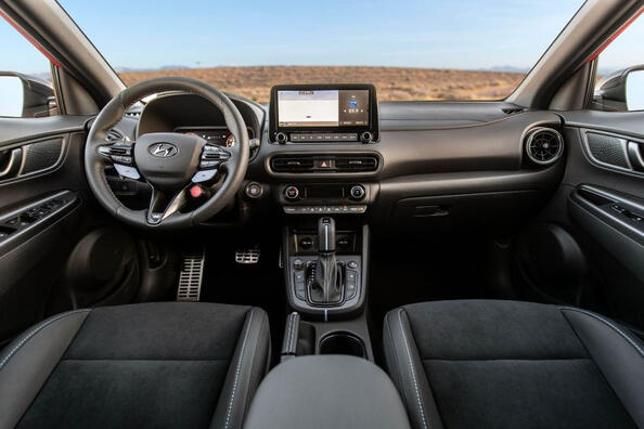 Hyundai Kona N: "uzlādēts" korejiešu krosovers Foto 5