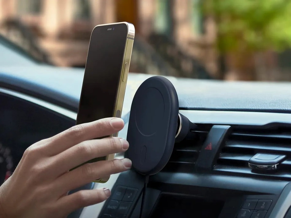 Kā izvēlēties telefona turētāju: ceļvedis autovadītājam