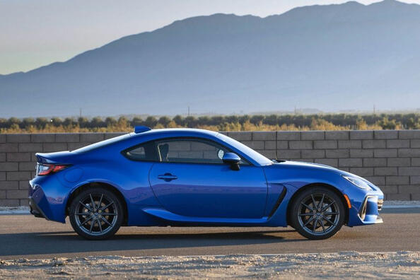 Subaru BRZ sporta kupejas otrā paaudze