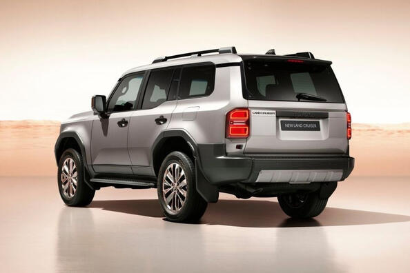 Apskats: Toyota Land Cruiser Prado J250 sestā paaudze Foto 4