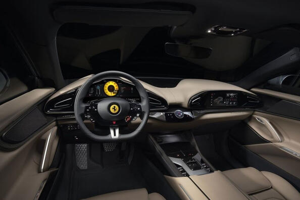 Apskats: sportisks pilnpiedziņas krosovers Ferrari Purosangue Foto 6