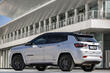 Apskats: atjauninātais 2. paaudzes Jeep Compass krosovers foto 4