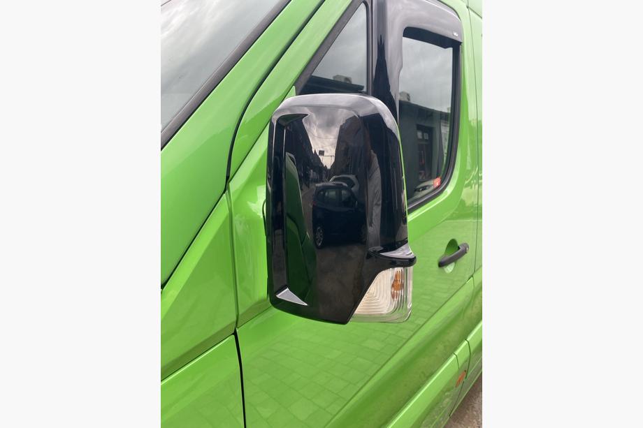 Volkswagen Crafter 2006–2016 Spoguļu uzlikas BlackEdition (2 gab., plastmasa) Image