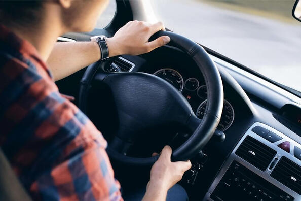 5 noderīgi padomi autovadītājiem, kas atvieglo ikdienu