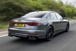 Atjaunināts sporta sedans Audi S8 foto 4