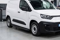 Fiat Doblo III 2023– Sānu pakāpieni Bosphorus Black (2 gab., alumīnijs) foto 1