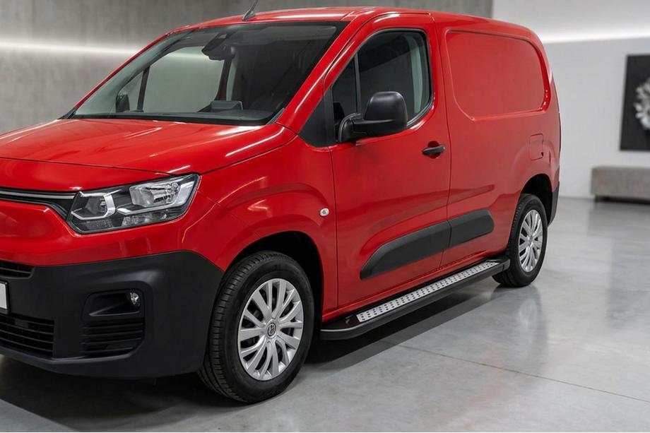 Fiat Doblo III 2023– Sānu sliekšņi New Vision Black (2 gab., alumīnijs) Image