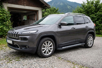 Jeep Cherokee KL 2013– Sānu pakāpieni Vision New Black (2 gab., alumīnijs) foto 1