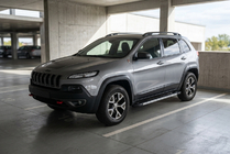 Jeep Cherokee KL 2013– Sānu pakāpieni RedLine V1 (2 gab., alumīnijs) foto 1