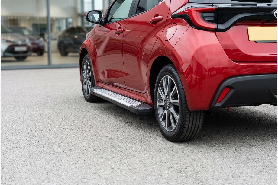 Toyota Yaris/Yaris Cross (XP210) 2020– Sānu pakāpieni Allmond Grey (2 gab., alumīnijs) Image
