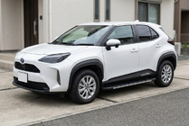 Toyota Yaris/Yaris Cross (XP210) 2020– Sānu sliekšņi Bosphore Grey (2 gab., alumīnijs) foto 1