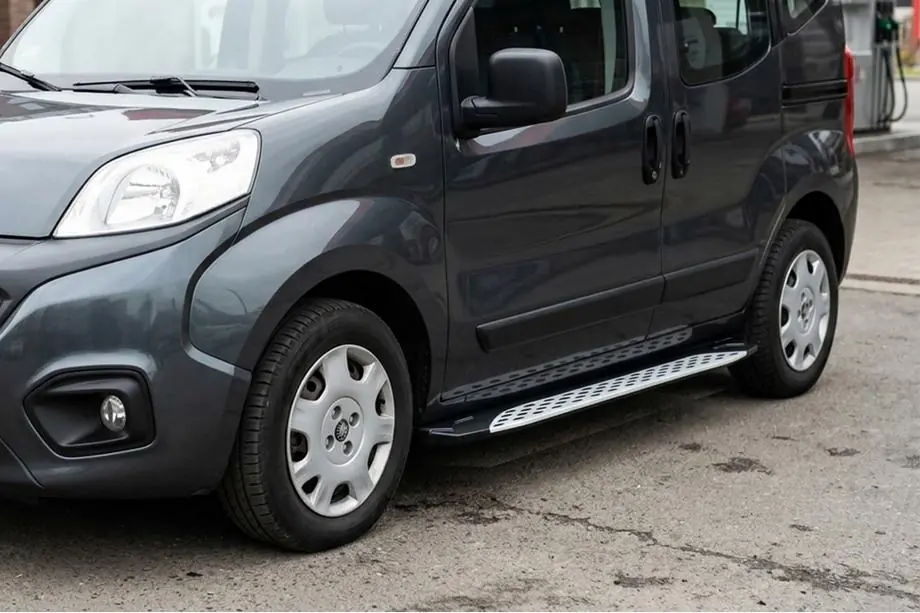 Peugeot Bipper 2008–2017 Sānu sliekšņi Shining V1 (2 gab., alumīnijs) Foto 1