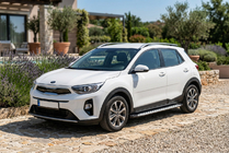 Kia Stonic 2017– Sānu sliekšņi Shining V1 (2 gab., alumīnijs) foto 1
