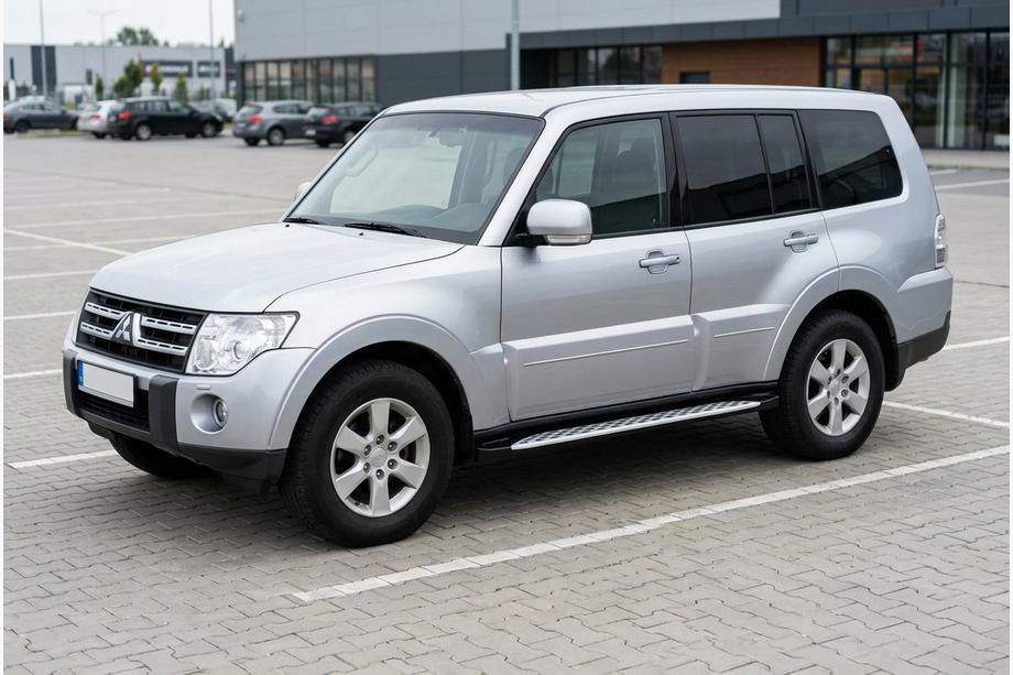 Mitsubishi Pajero Wagon IV 2006–2021 Sānu sliekšņi Shining V1 (2 gab., alumīnijs) Image