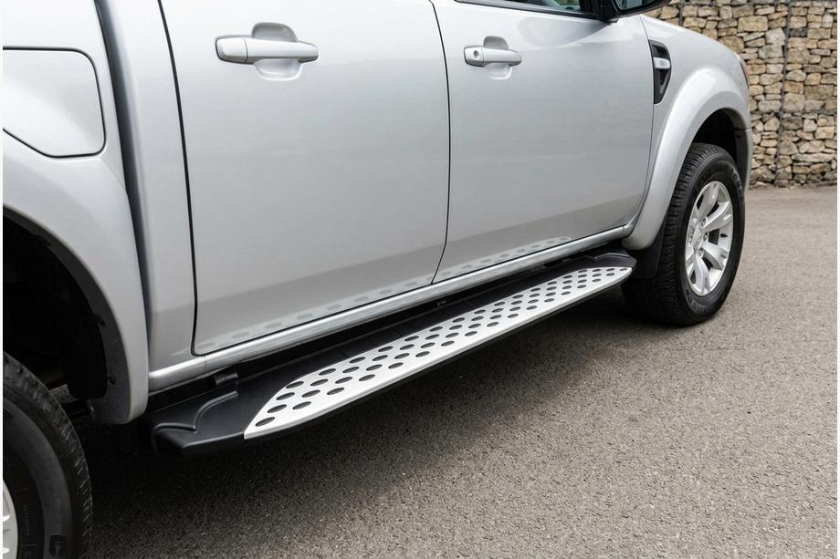 Mazda BT-50 2007–2012 Sānu sliekšņi Shining V1 (2 gab., alumīnijs) Foto 1