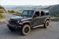 Jeep Wrangler 2018– Sānu sliekšņi Shining V1 (2 gab., alumīnijs) foto 1