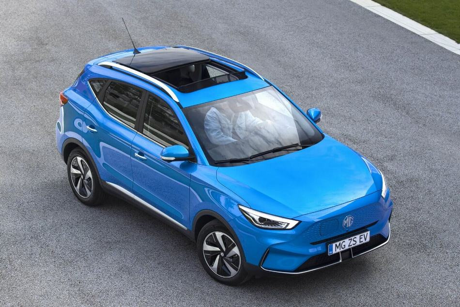 Atjauninātā elektriskā krosovera MG ZS EV apskats