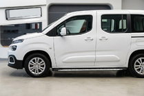 Citroen Berlingo/Multispace 2018– Sānu pakāpieni Shining V1 (2 gab., alumīnijs) foto 1