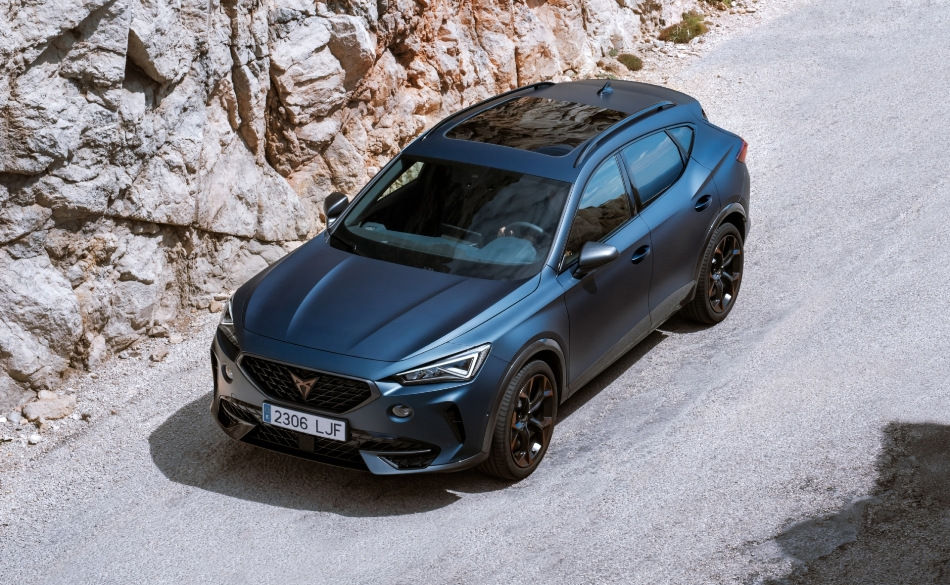 Cupra Formentor krosovera apskats