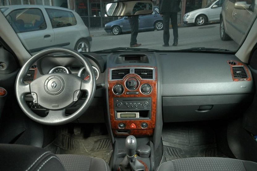 Atjaunojam auto paneļa apdari: paneļa uzliku izmantošana