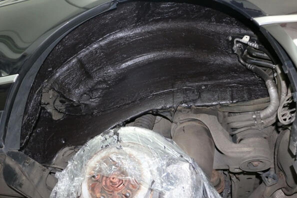 Kas ir šķidrā auto skaņas izolācija: plusi un mīnusi Foto 1