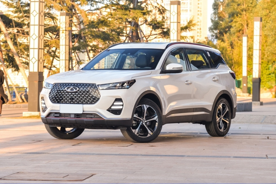 Chery Tiggo 7 PRO II paaudze: stiligs un funkcionalais krosovers