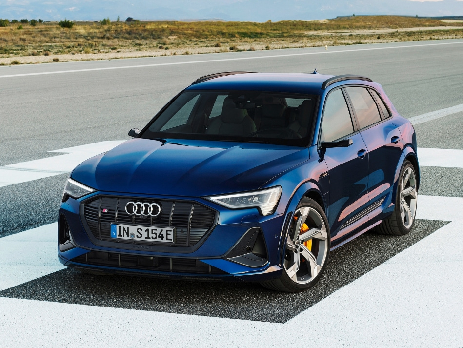 Audi e-tron S: jaudīgs un stilīgs elektromobilis