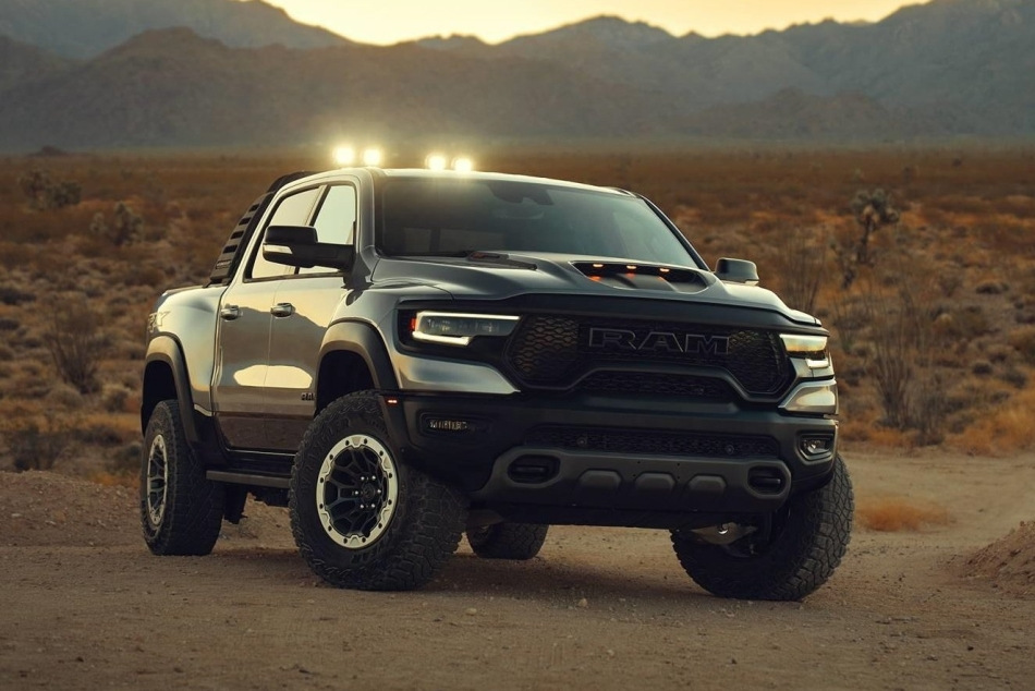 Ram 1500 TRX: augstas veiktspējas 4x4 pikapa apskats