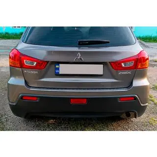Aizmugurējā bampera uzlika Carmos (2010-2019, nerūsējošais tērauds)