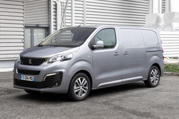 Peugeot e-Expert: elektriskā furgona apskats
