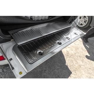 Bagāžnieka ieliktņu komplekts (nerūsējošais tērauds) Toyota Land Cruiser 200 2007–2021 foto 1
