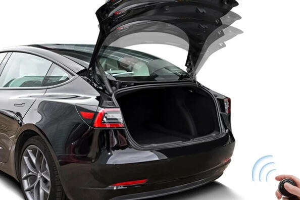 Vai var uzstādīt elektrisko bagāžnieka vāku?