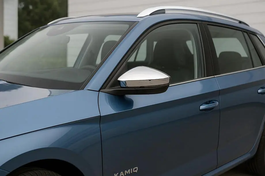 Skoda Kamiq 2019– Sānu spoguļu uzlikas (2 gab., nerūsējošais tērauds) Carmos Image